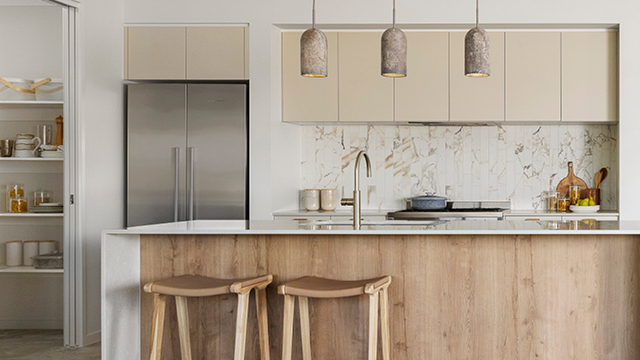 2608 Designer Inclusions (web) Kitchen 640x360px 5. Pantry