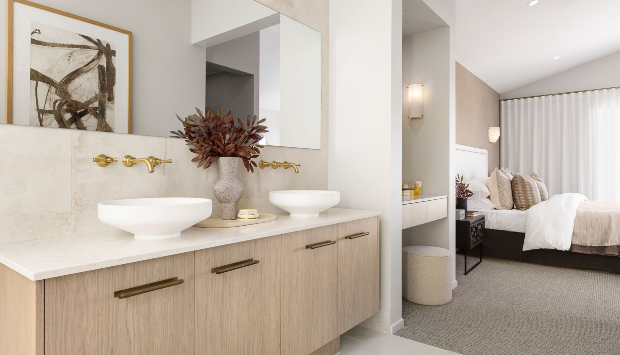 Ashmont 308q (aura) Ensuite Master