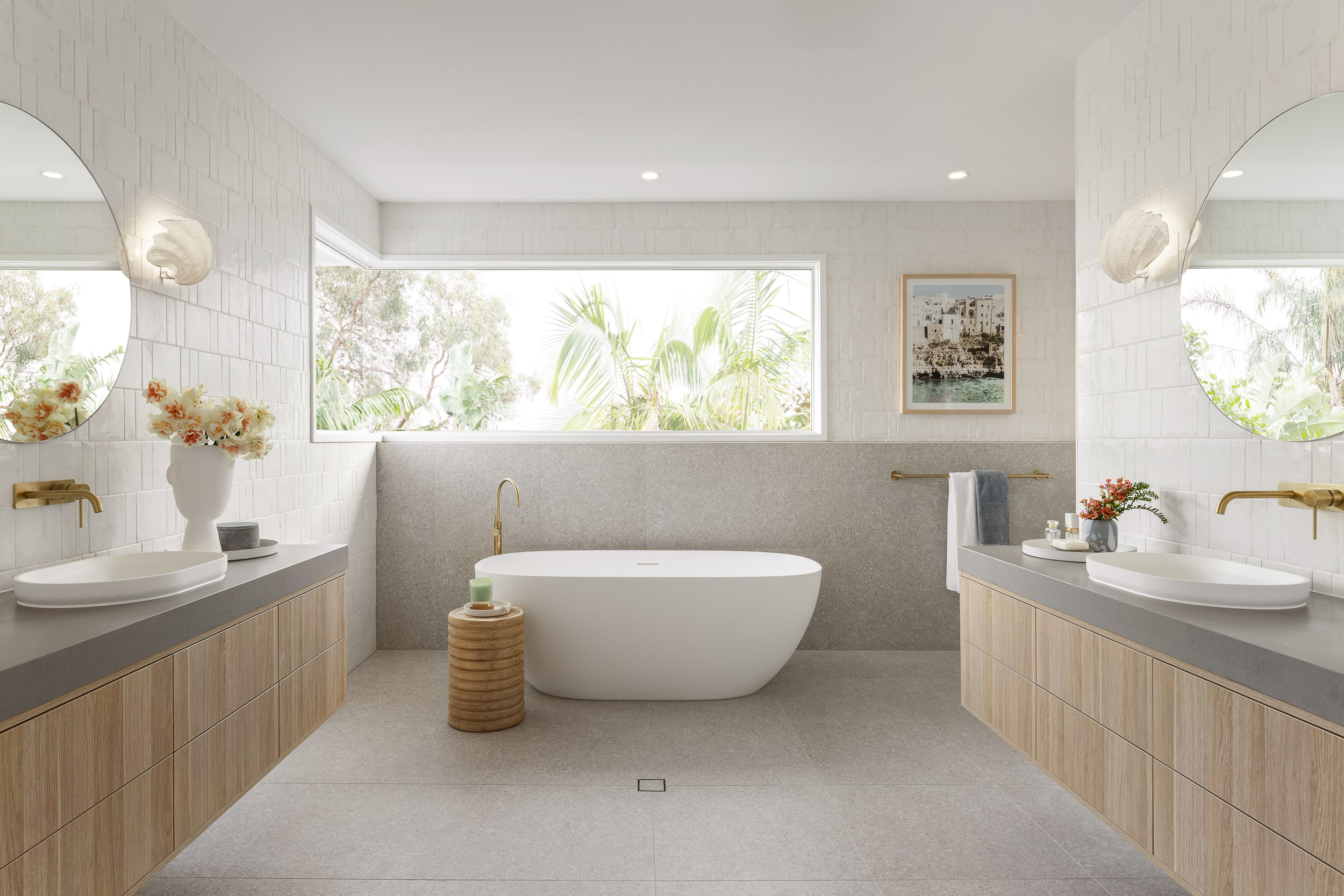 Modern Coastal Bathroom