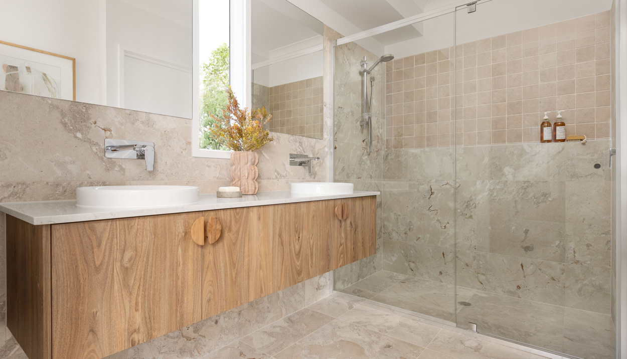 Capri 237q (aura) Ensuite