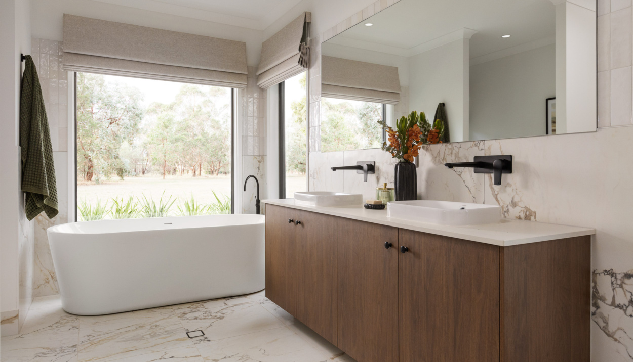 Highlands 372q (the Fairways) Ensuite 2
