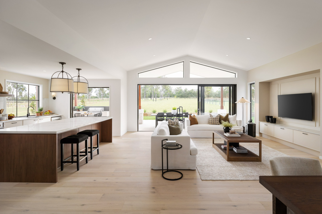 Highlands 372q (the Fairways) Kitchen Living Dining