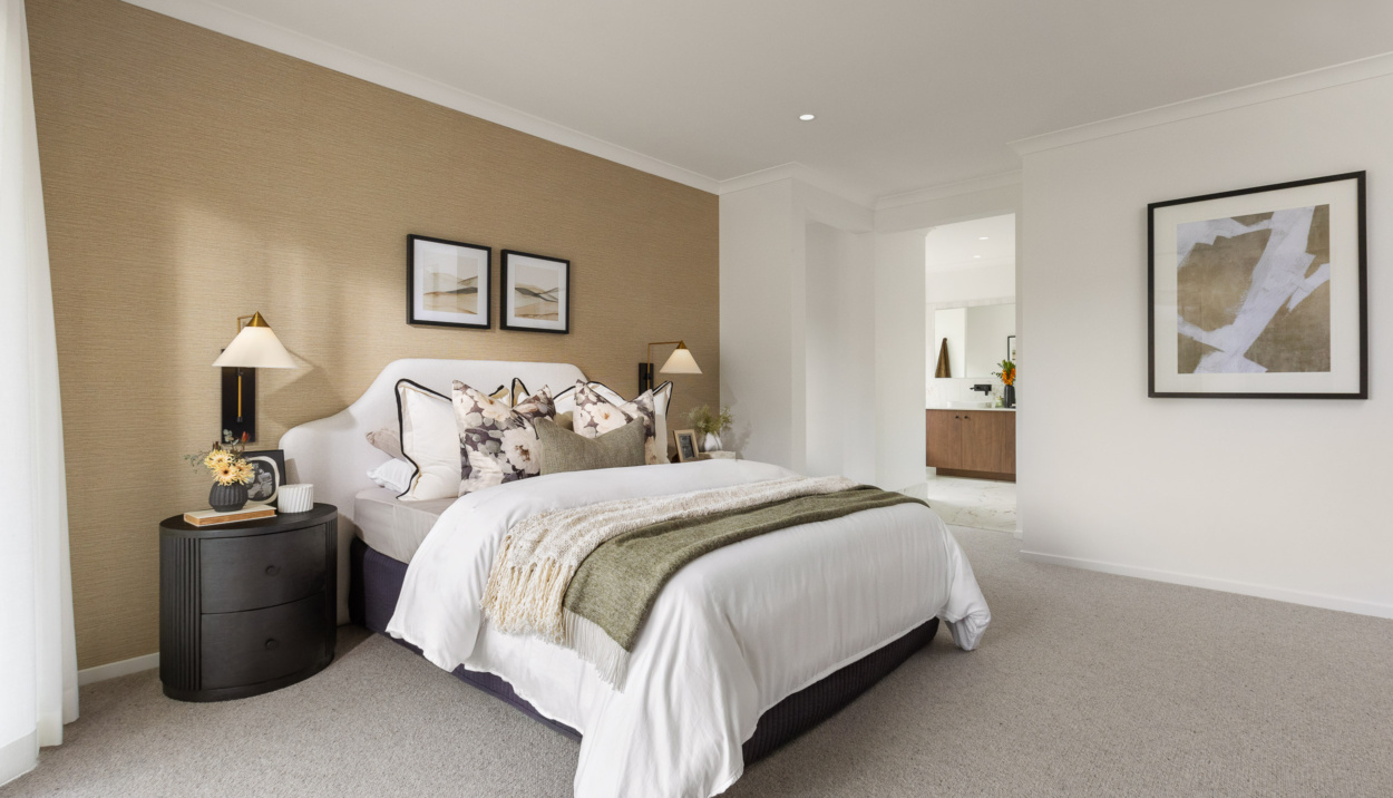 Highlands 372q (the Fairways) Master Bedroom