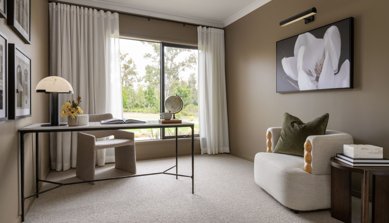 Highlands 372q (the Fairways) Office