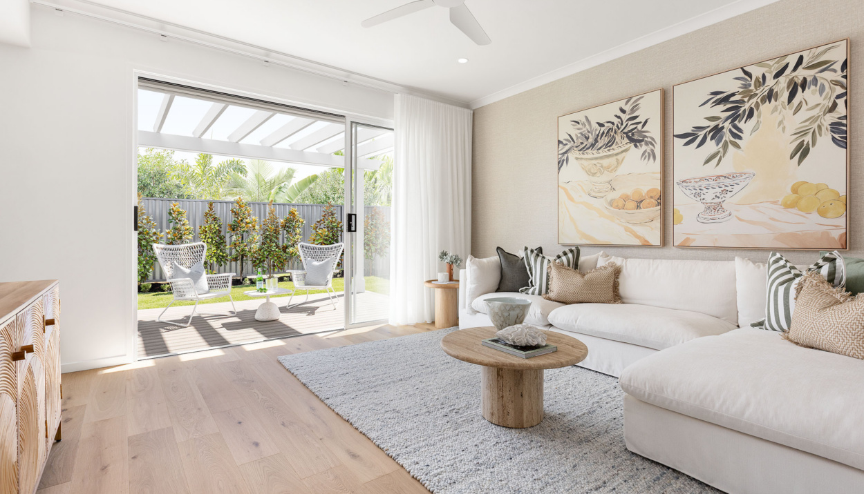 Lagos 291n (moonee Beach) Family