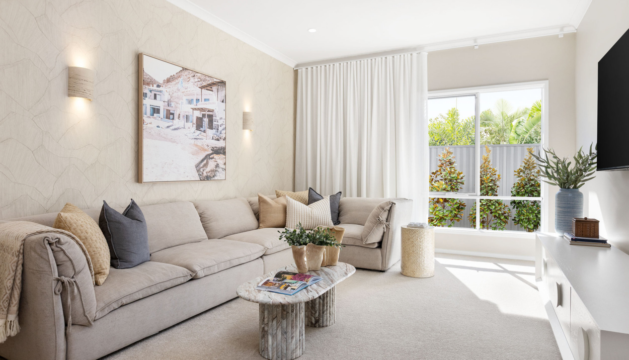 Lagos 291n (moonee Beach) Media