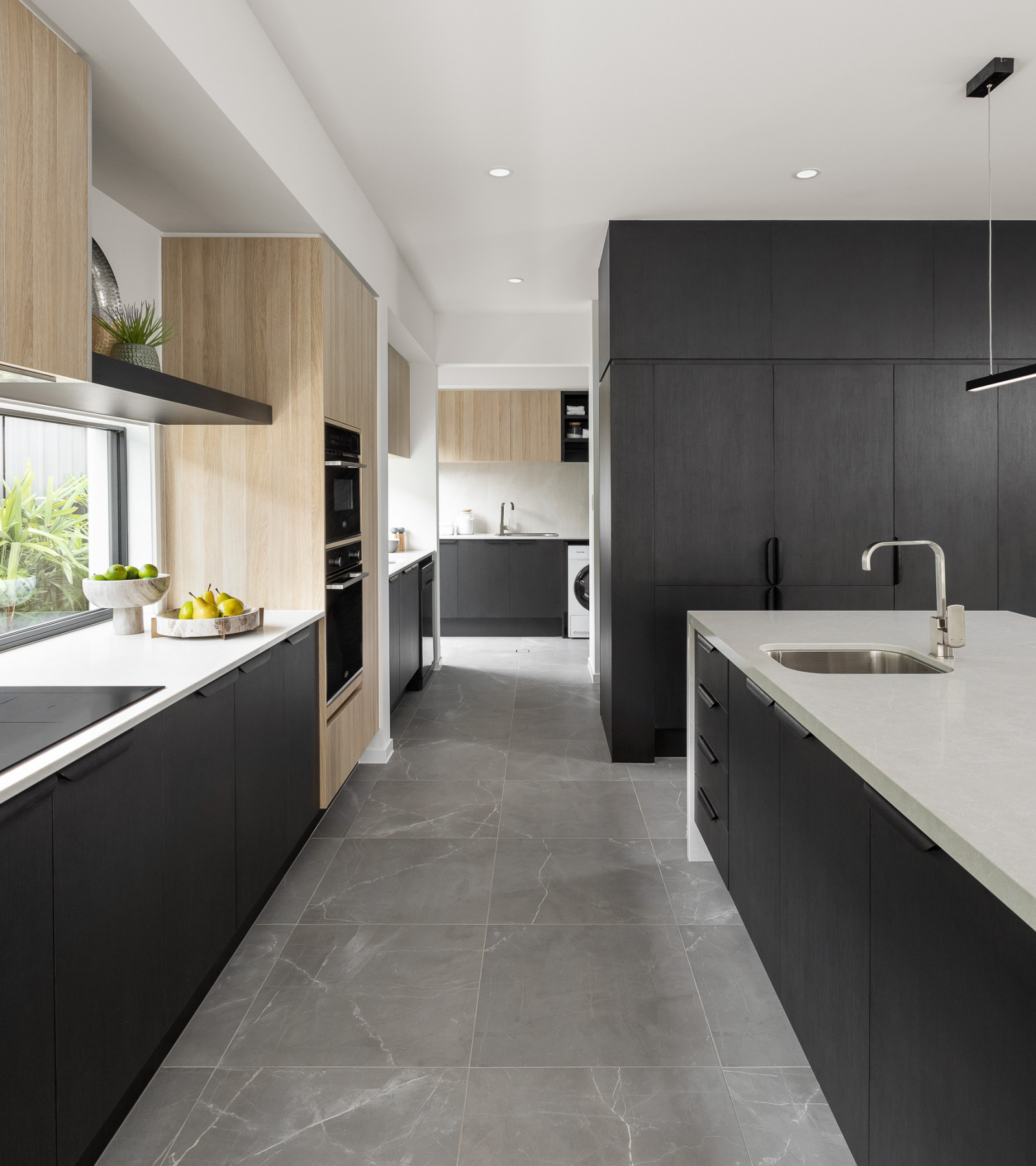 Baltimore 35 SZ (Emerald Hills) – Kitchen_Pantry Modern Sydney Home Design
